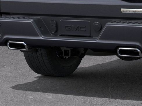 New 2026 GMC Sierra 1500 Elevation image 14