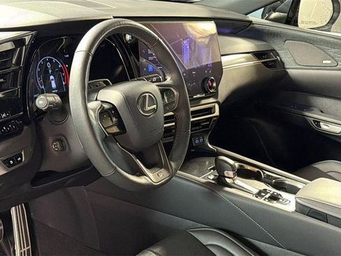 Used 2024 Lexus RX 350 F Sport image 28