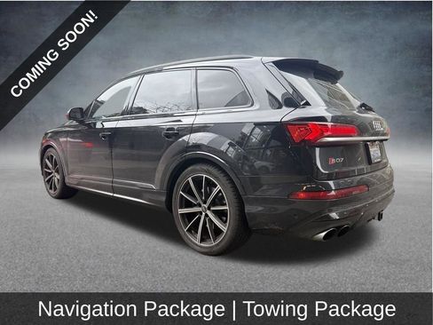 Used 2021 Audi SQ7 Premium Plus w/ Executive Package image 4