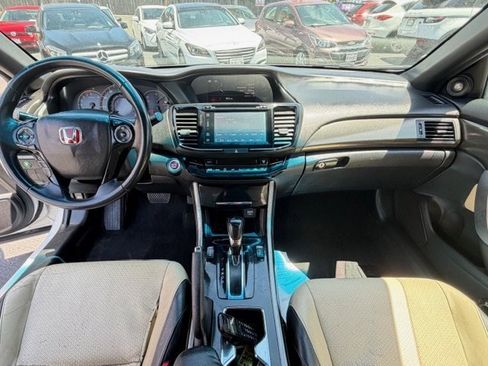 Used 2016 Honda Accord EX-L image 12