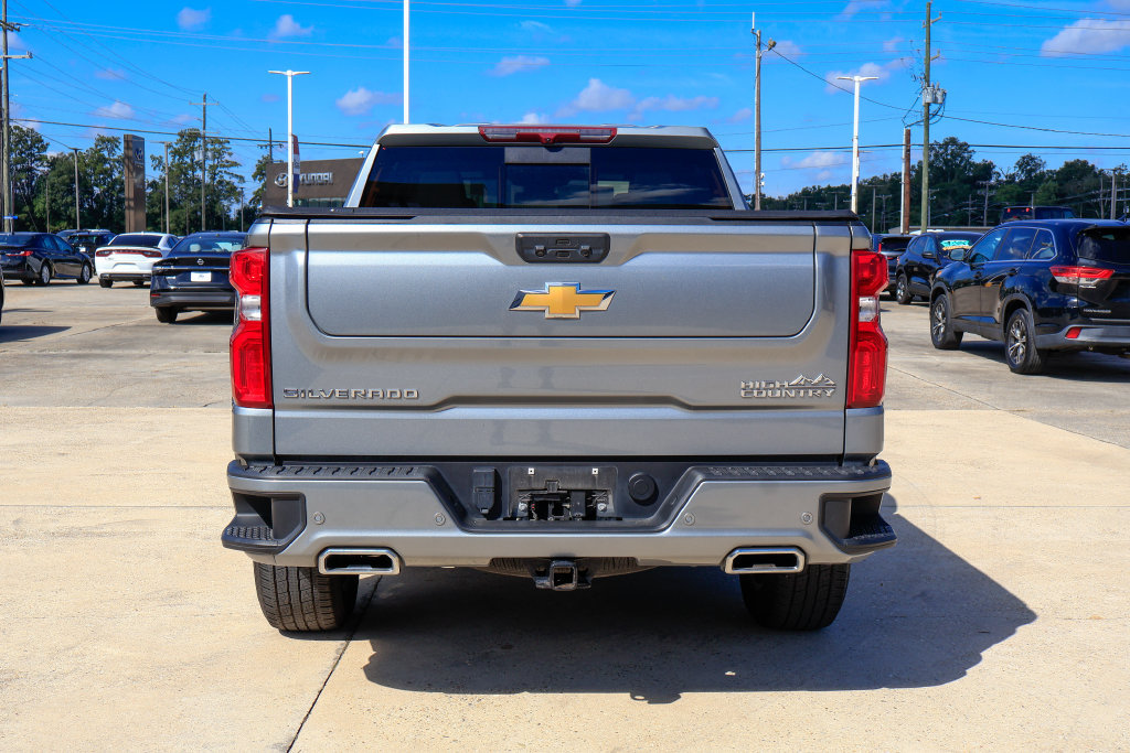 Used 2024 Chevrolet Silverado 1500 High Country RWD image 19