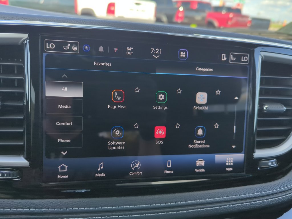 New 2027 Chrysler Pacifica Select AWD/4WD image 18