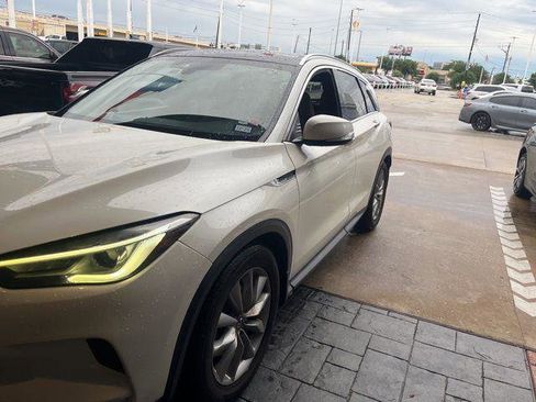 Used 2020 INFINITI QX50 Luxe FWD image 4
