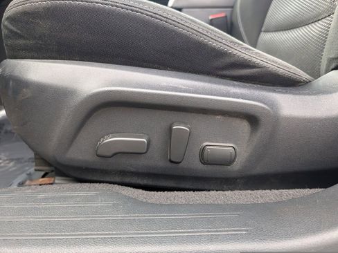 Used 2018 Subaru Outback 2.5i Premium AWD/4WD image 20