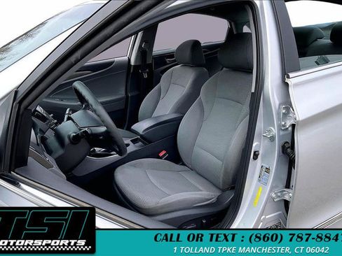 Used 2012 Hyundai Sonata Hybrid FWD image 24