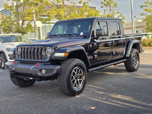 Used 2024 Jeep Gladiator Rubicon w/ Technology Group AWD/4WD image 9