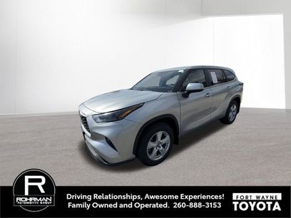 Used 2024 Toyota Highlander LE