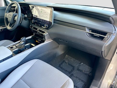 Used 2024 Lexus RX 350 Premium w/ Convenience Package image 30