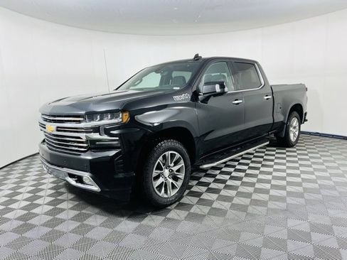 Used 2019 Chevrolet Silverado 1500 High Country image 2