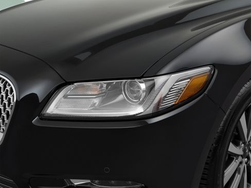 Used 2017 Lincoln Continental Reserve w/ Luxury Package image 49