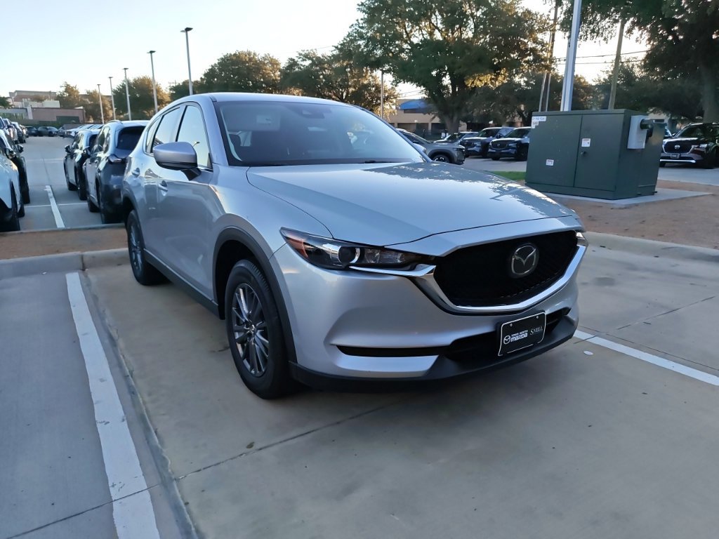 Used 2020 MAZDA CX-5 Touring FWD image 2