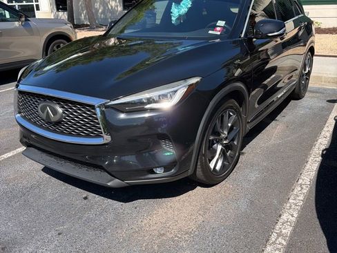 Used 2019 INFINITI QX50 Essential w/ Sensory Package FWD image 1