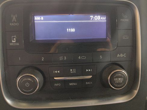 Used 2019 RAM 1500 Tradesman AWD/4WD image 25