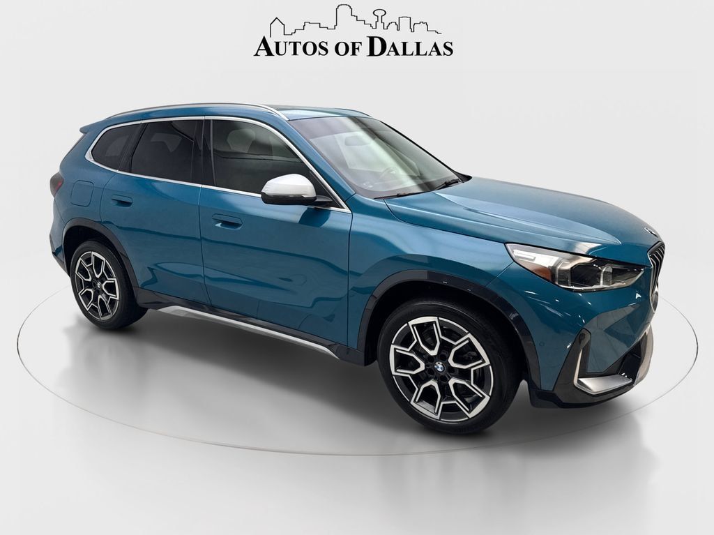 Used 2023 BMW X1 xDrive28i w/ Premium Package AWD/4WD image 5