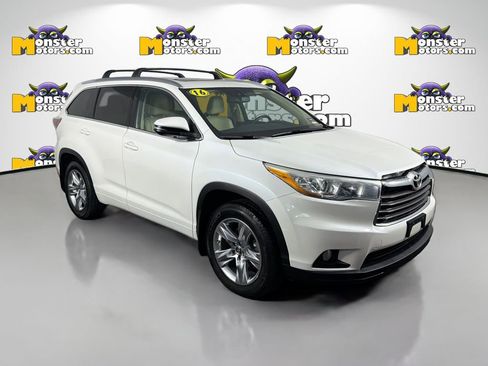 Used 2016 Toyota Highlander Limited image 3