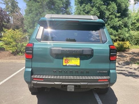 Certified 2026 Toyota 4Runner TRD Off-Road Premium AWD/4WD image 25