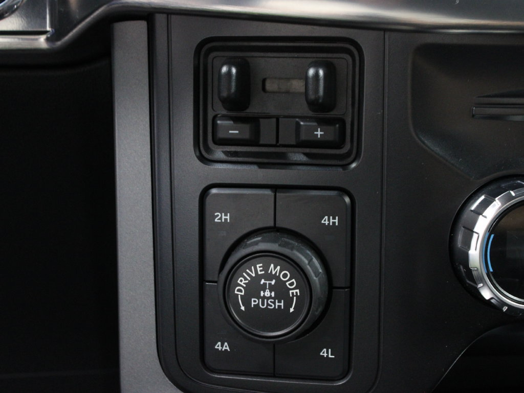 Used 2021 Ford F150 Lariat AWD/4WD image 70