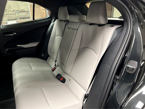 New 2026 Lexus UX 300h AWD image 20