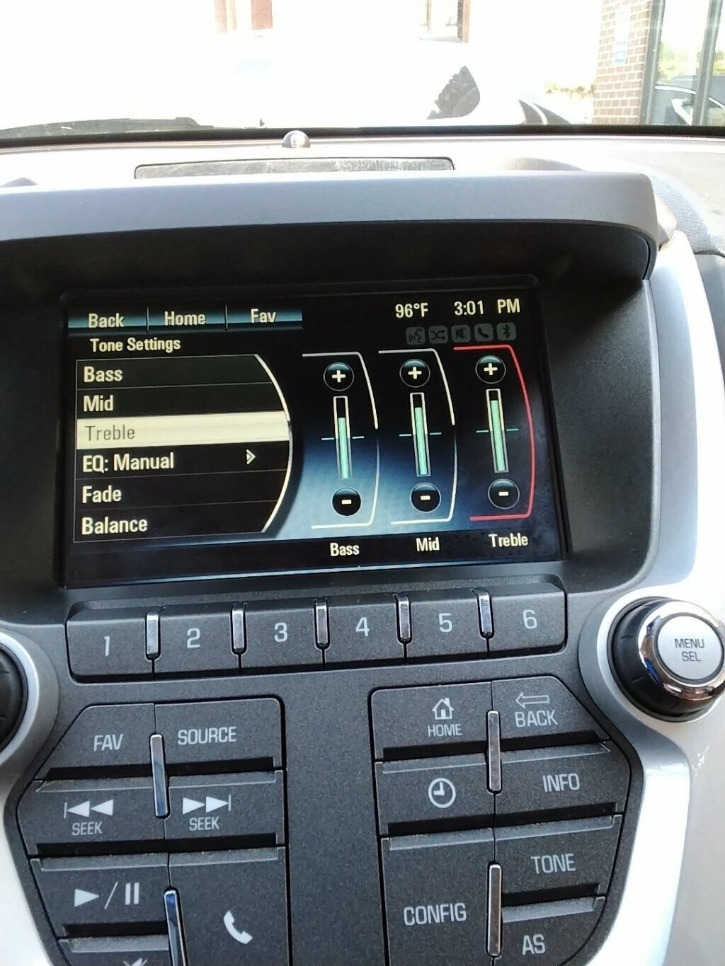 Used 2016 Chevrolet Equinox LTZ w/ Enhanced Convenience Package AWD/4WD image 18