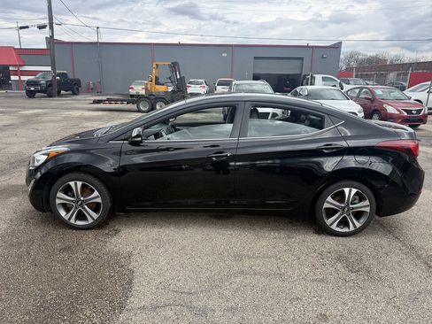 Used 2014 Hyundai Elantra Sport image 3