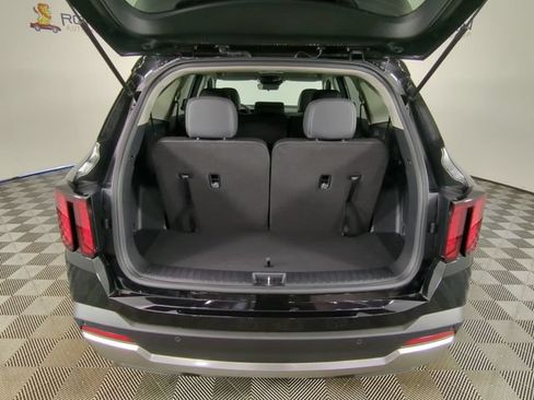 New 2026 Kia Sorento S w/ S Panoramic Sunroof Package FWD image 38