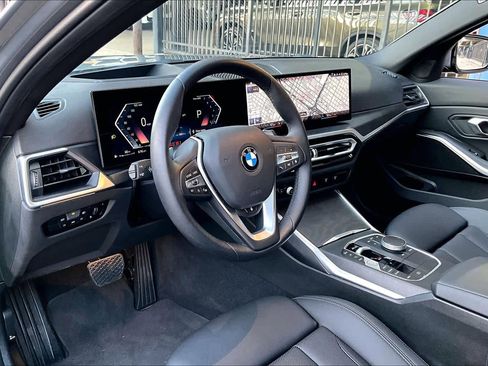 Certified 2023 BMW 330i Sedan w/ Premium Package image 17