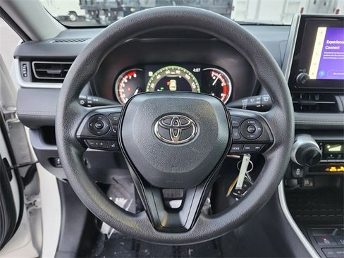 Used 2024 Toyota RAV4 LE image 25