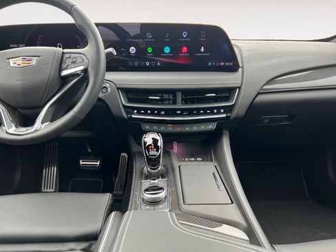 Certified 2026 Cadillac CT5 V w/ Technology Package AWD/4WD image 11