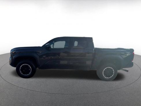 Used 2024 Toyota Tacoma TRD Off-Road AWD/4WD image 7