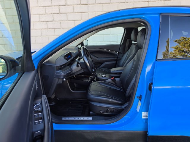 Used 2022 Ford Mustang Mach-E Premium RWD image 13
