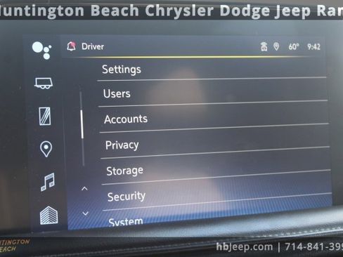 Used 2024 Chevrolet Suburban LT image 26