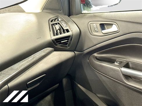 Used 2014 Ford Escape Titanium image 24