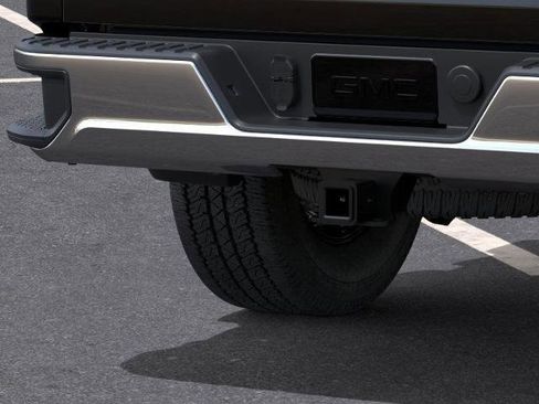 New 2026 GMC Sierra 2500 SLT AWD/4WD image 14