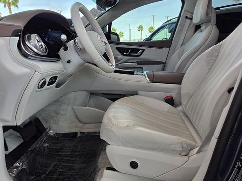Certified 2023 Mercedes-Benz EQS 580 4MATIC SUV image 13