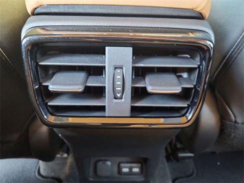 Used 2023 Lexus NX 350 AWD image 21