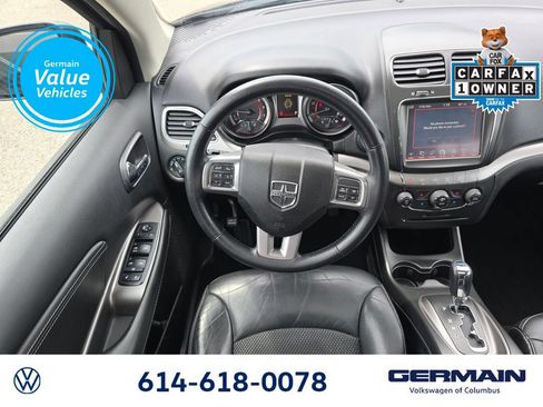 Used 2018 Dodge Journey Crossroad w/ Nav & Sun Group FWD image 17