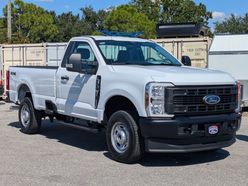 New 2026 Ford F250 XL image 2
