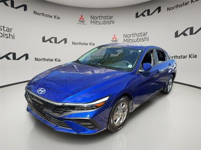 Used 2025 Hyundai Elantra SE