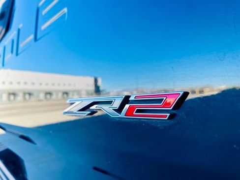 Used 2021 Chevrolet Colorado ZR2 w/ ZR2 Midnight Special Edition image 11