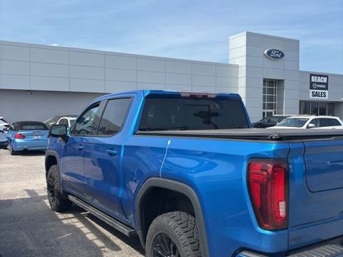 Used 2022 GMC Sierra 1500 AT4X image 5