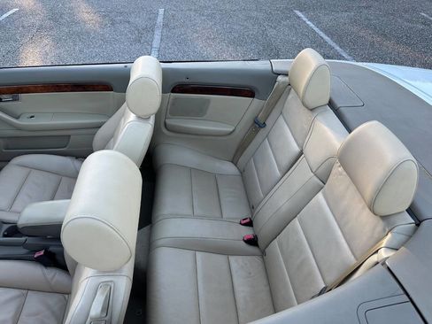 Used 2009 Audi A4 2.0T image 10