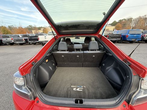 Used 2014 Scion tC image 8