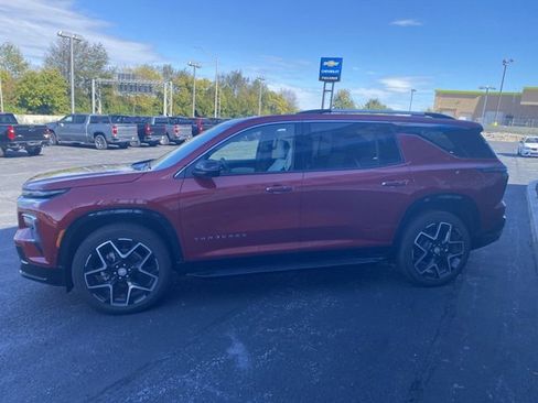 Certified 2025 Chevrolet Traverse High Country w/ LPO, Floor Liner Package image 17