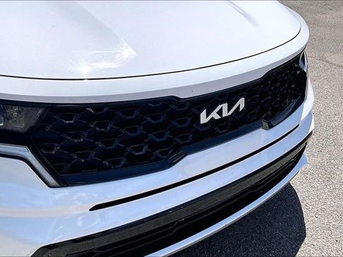 Used 2023 Kia Sorento S w/ Panoramic Sunroof Package FWD image 29