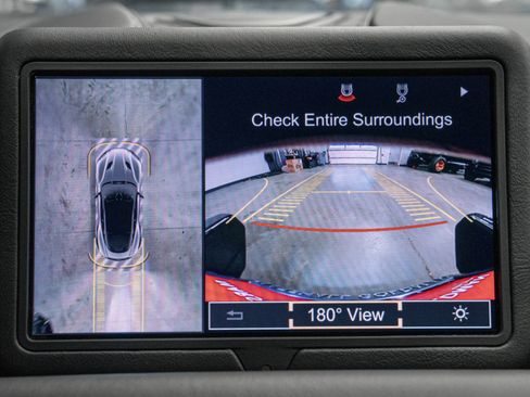Used 2019 Aston Martin DBS Superleggera RWD image 34