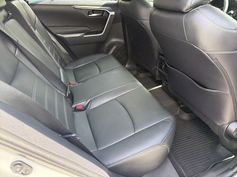 Used 2021 Toyota RAV4 XLE Premium FWD image 16