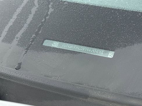 Used 2023 Chevrolet Tahoe Z71 w/ Luxury Package image 3