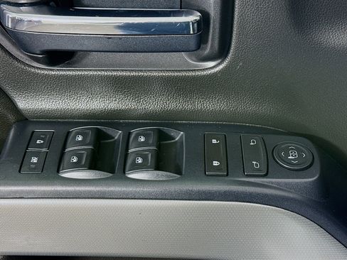 Used 2017 Chevrolet Silverado 1500 LT w/ All Star Edition image 22