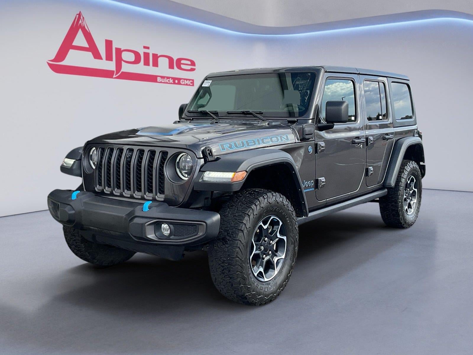 Used 2023 Jeep Wrangler Unlimited Rubicon 4xe w/ Cold Weather Group AWD/4WD image 1