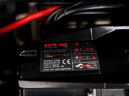 Used 2017 Mercedes-Benz G 550 Squared image 47